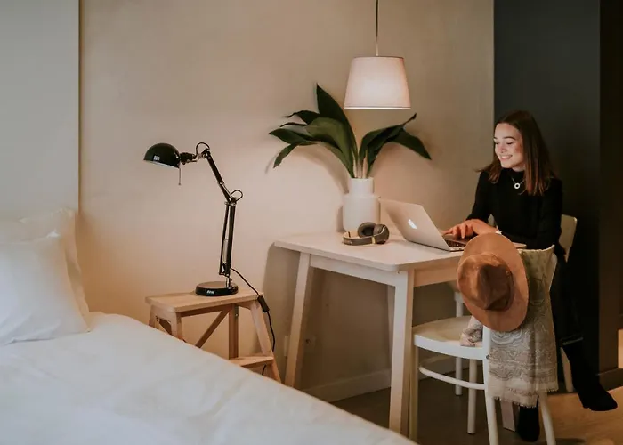 Bike'up Aparthotel 3*